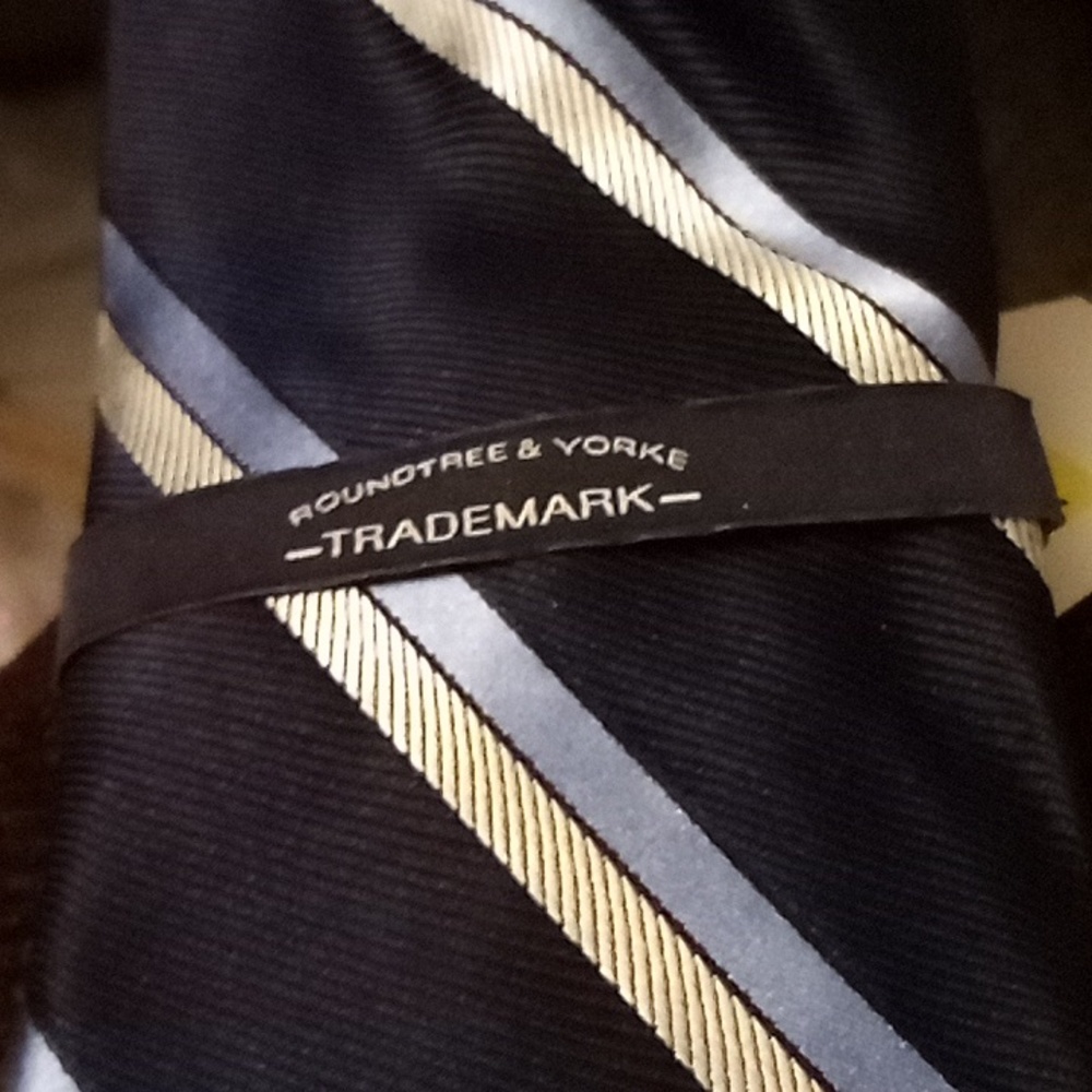 Roundtree yorke tie
